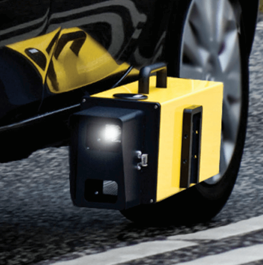 Mobile Retroreflectometer LTL-M for road markings Image 1